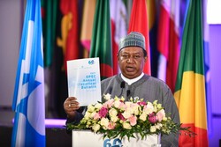 HE Mohammad Sanusi Barkindo, OPEC Secretary General, presents the 2021 Annual Statistical Bulletin